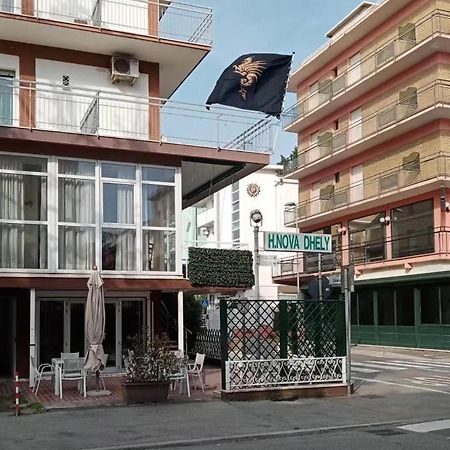 Hotel Nova Dhely Rimini Extérieur photo